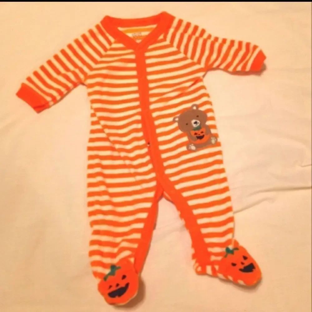 Adorable Newborn Halloween Sleeper Outfit